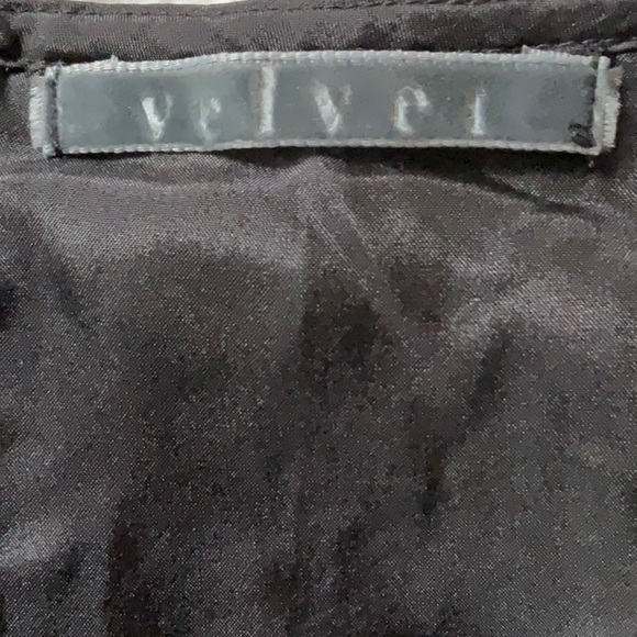 Mini skirt by Velvet M - Picture 4 of 7